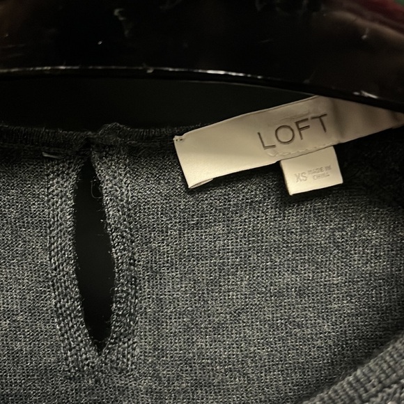 Loft- dark gray, lightweight, gemmed sweater with buttoned back of neck - Picture 4 of 6